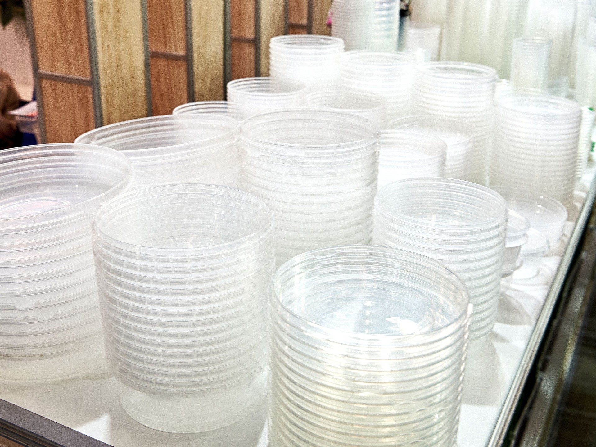 Plastic plates and containers in store